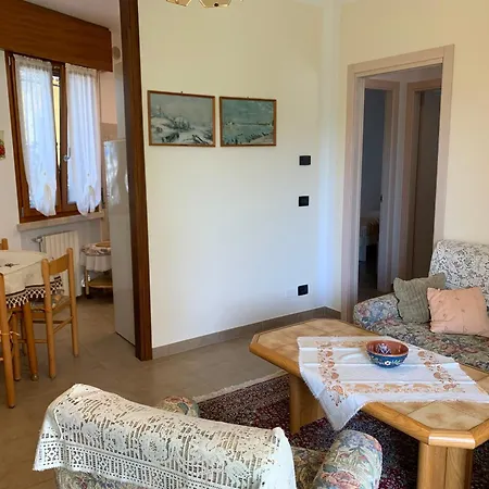 Ξενοδοχείο με διαμερίσματα Haus Romagnoli
