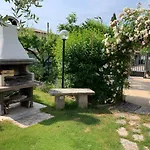 Haus Romagnoli 4* Lazise